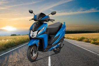 Honda Dio 125 Banner Image